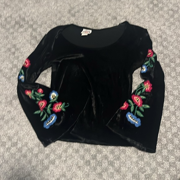 Vintage Embroidered Velvet Top - Picture 1 of 4